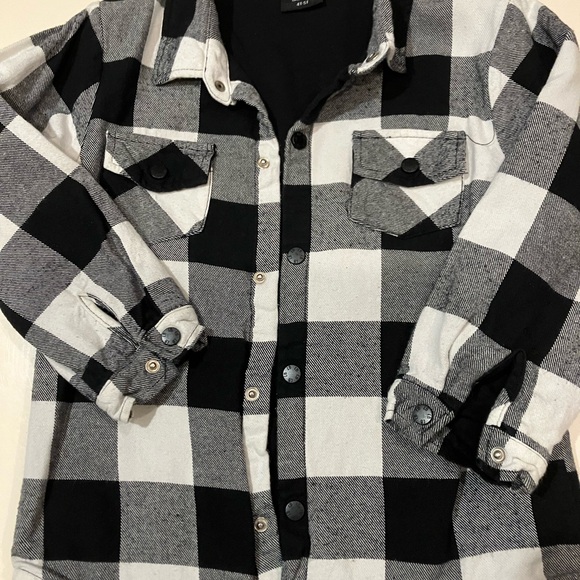 SOLD-Little Bipsy plaid jacket - Picture 3 of 3